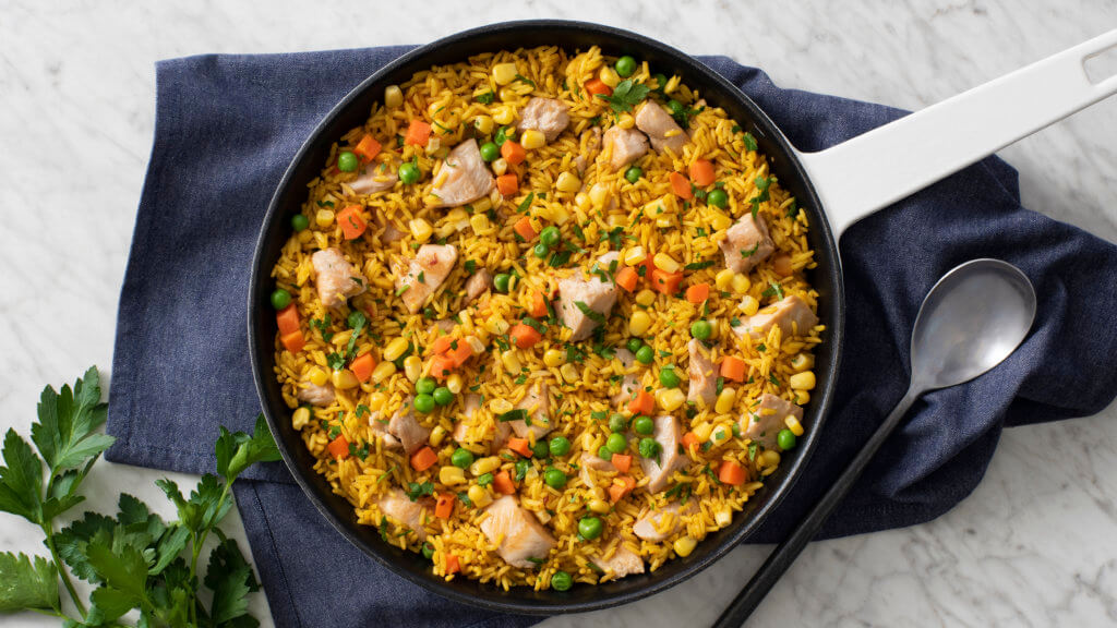 Receta de arroz con pollo : ¡prepara un plato delicioso en casa!